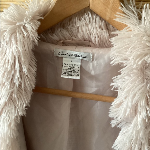 💗 Faux Fur body coat Sz L pale pink EUC glam feminine - Picture 2 of 6